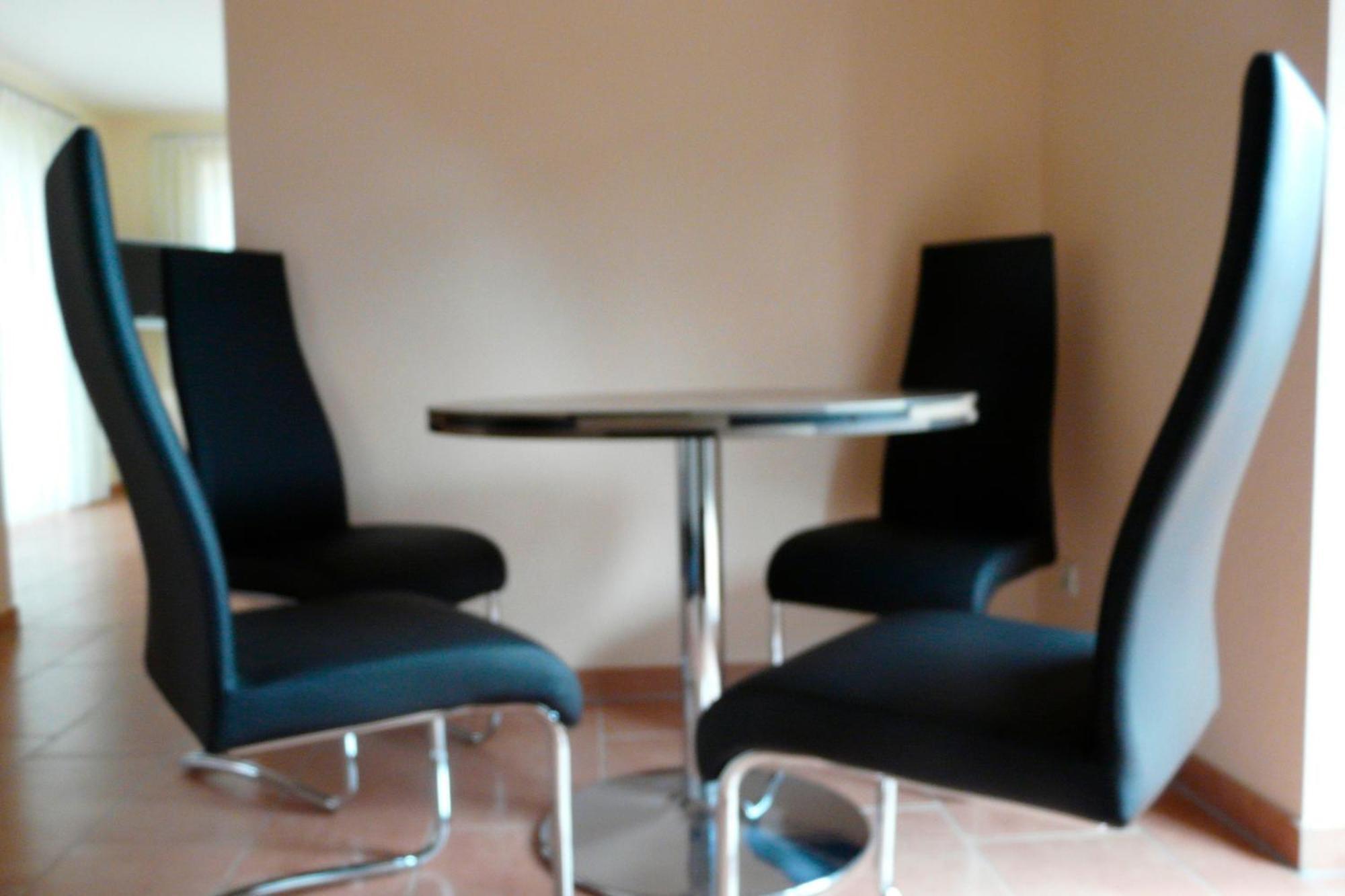 Ferienhaus Direkt An See & Strand 고렌레빈 외부 사진